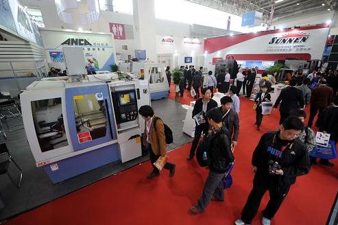 ʮ�����Ї�(gu��)��(gu��)�H�C(j��)��չ